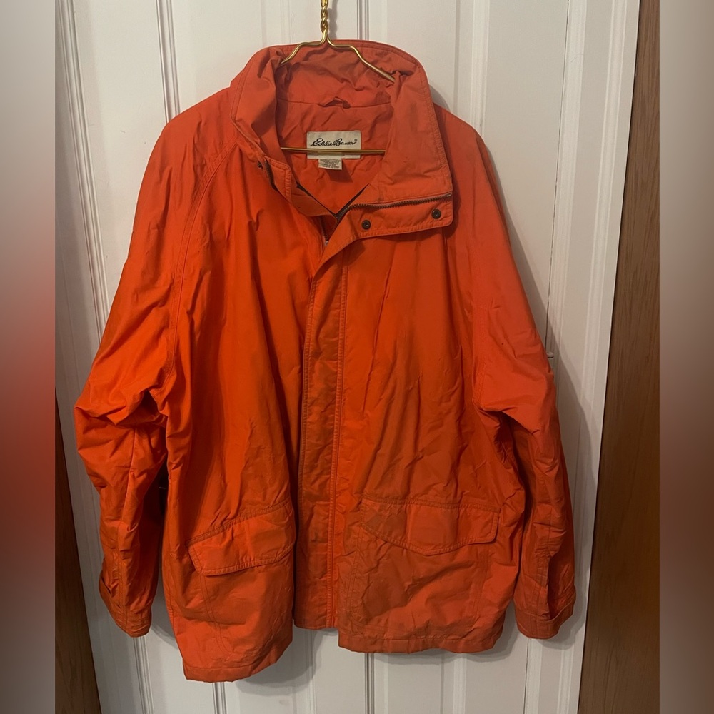 VINTAGE GORETEX NYLON RAIN JACKET. EDDIE BAUER. ORANGE